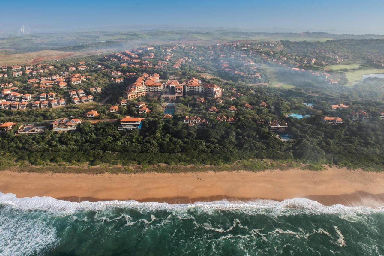 Hotel The Capital Zimbali à Ballito Extérieur photo Aerial view of the village