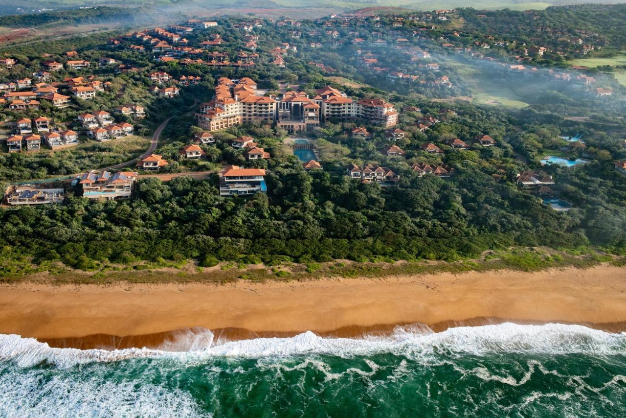 Hotel The Capital Zimbali à Ballito Extérieur photo Aerial view of the village