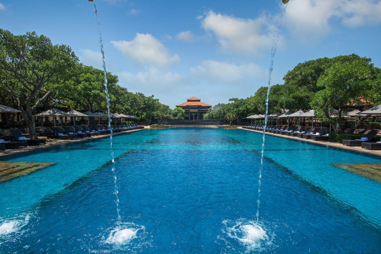 Hotel The Capital Zimbali à Ballito Extérieur photo The pool at the Taj Bengal