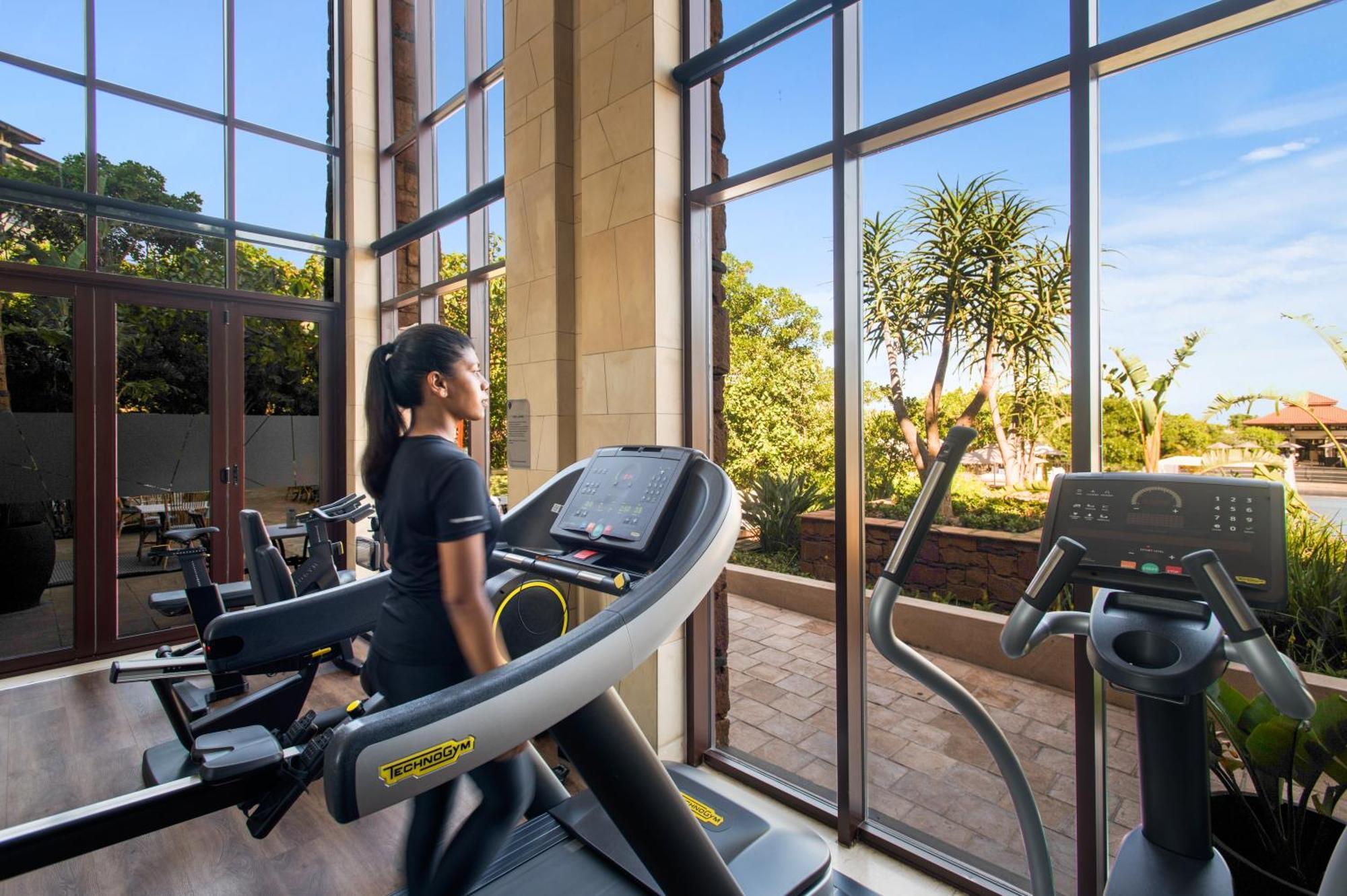 Hotel The Capital Zimbali à Ballito Extérieur photo The gym at The Park, Hyderabad